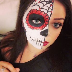 Meet your Posher, Amberlee